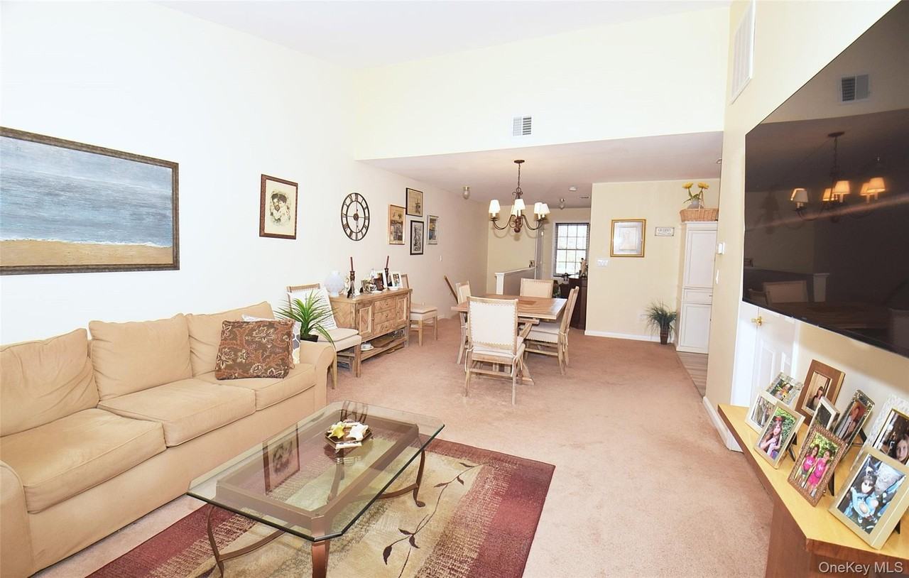822 Portofino Pl - Photo 2 of 19