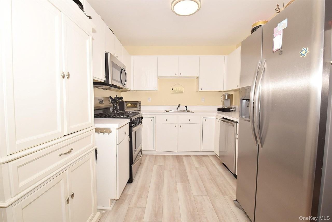 822 Portofino Pl - Photo 5 of 19
