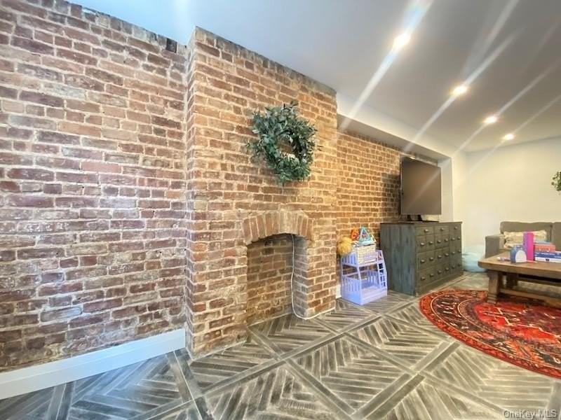 4112 20th Ave - Photo 5 of 23