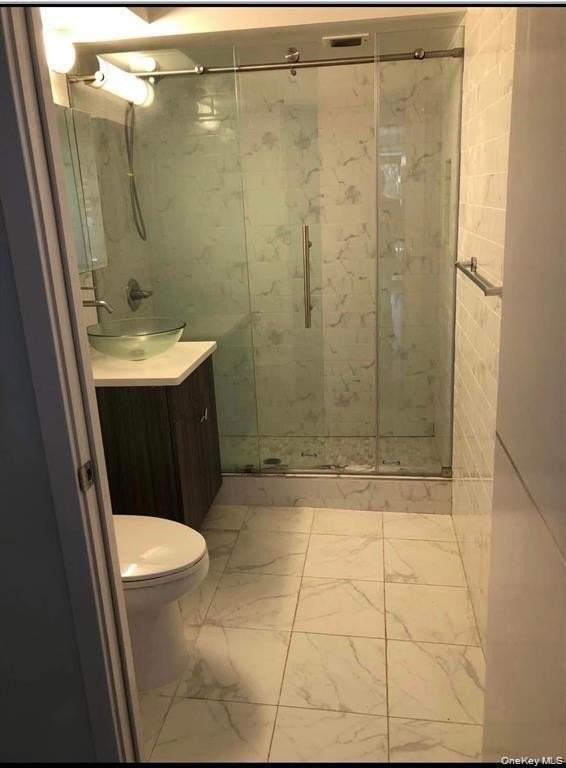 4 Chelsea Pl #4D - Photo 6 of 10