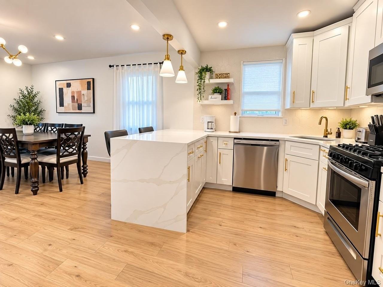 12703 152nd Ave - Photo 4 of 11