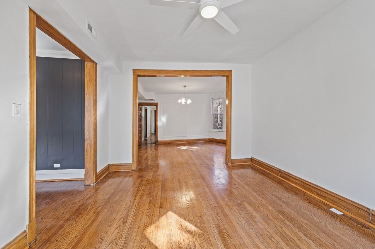 3122 W Fullerton Ave #2 - Photo 5 of 16