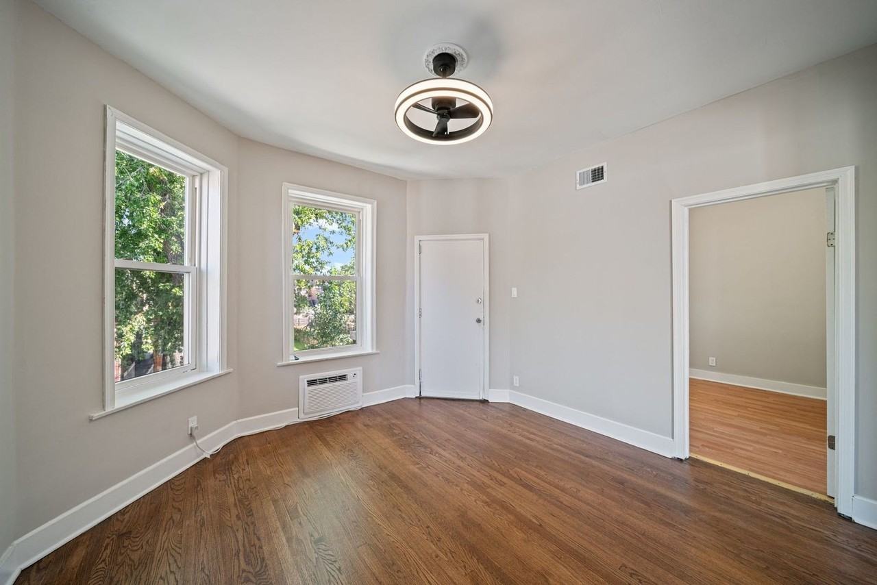 624 N Monticello Ave #2 - Photo 2 of 16
