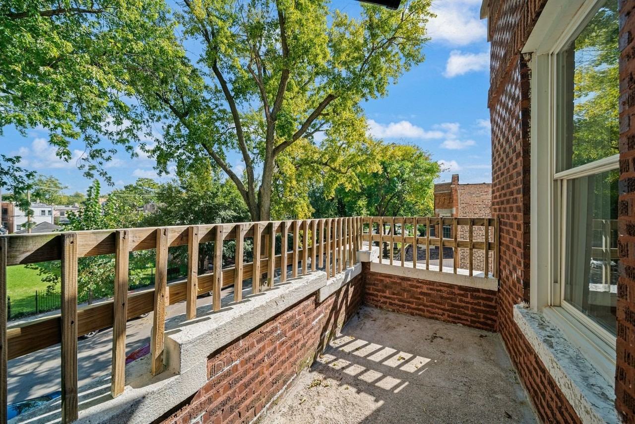 624 N Monticello Ave #2 - Photo 4 of 16