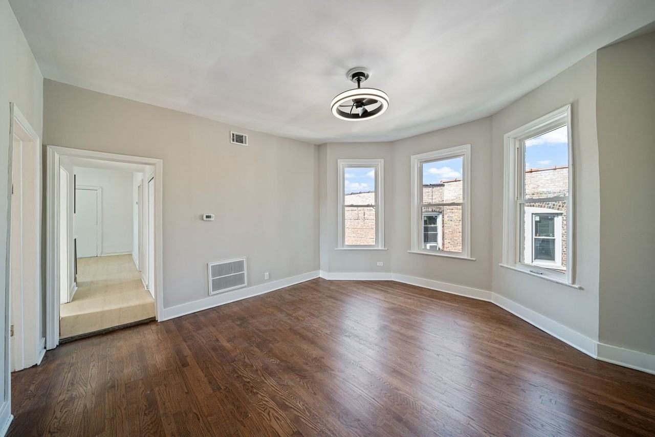 624 N Monticello Ave #2 - Photo 6 of 16