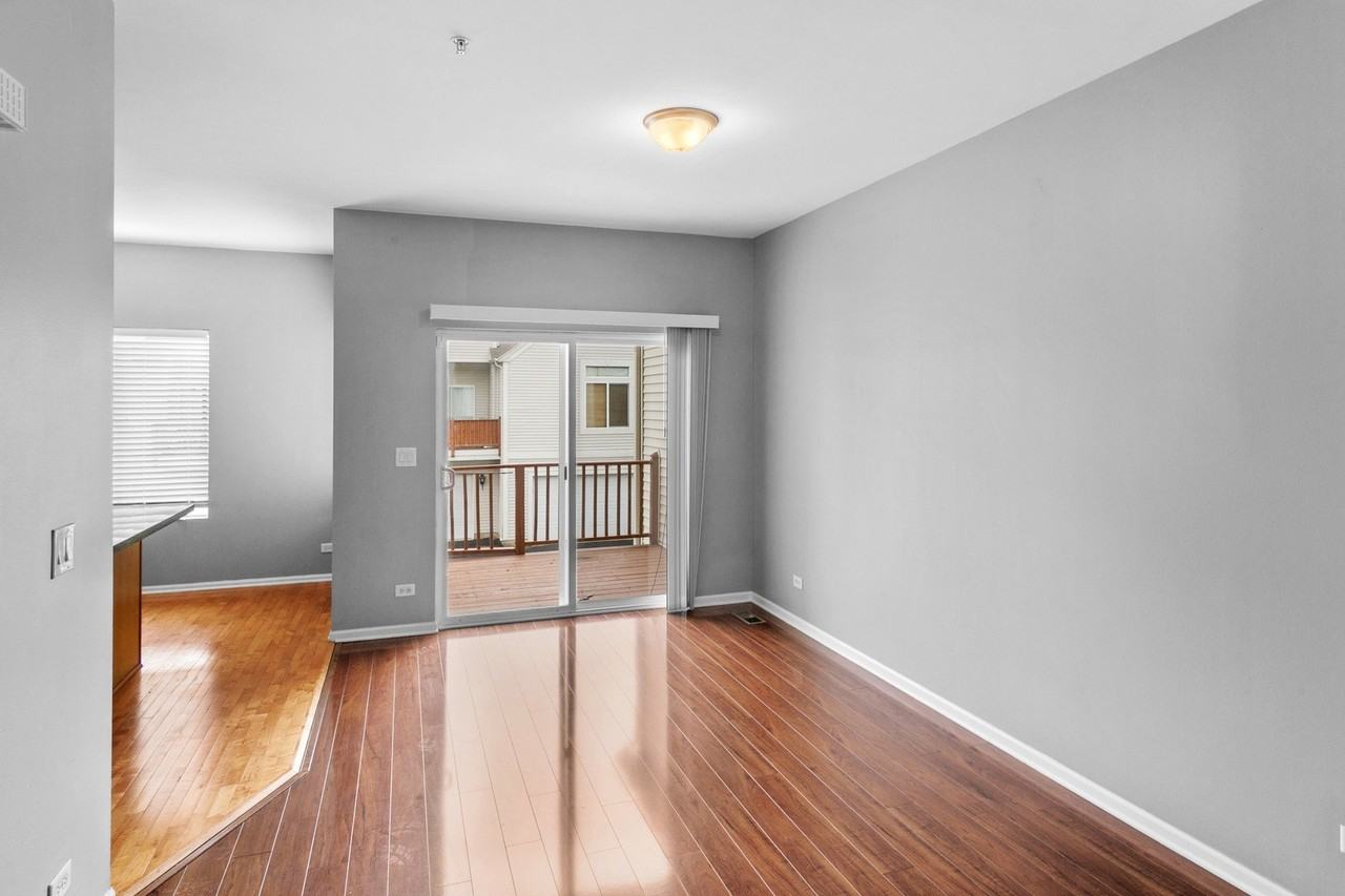 1309 Manning Ave - Photo 5 of 16