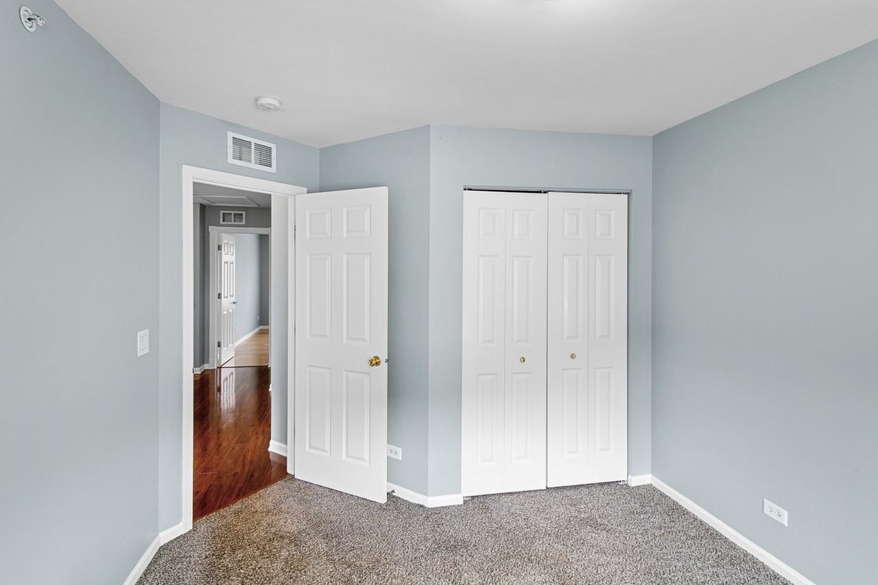 1309 Manning Ave - Photo 6 of 16