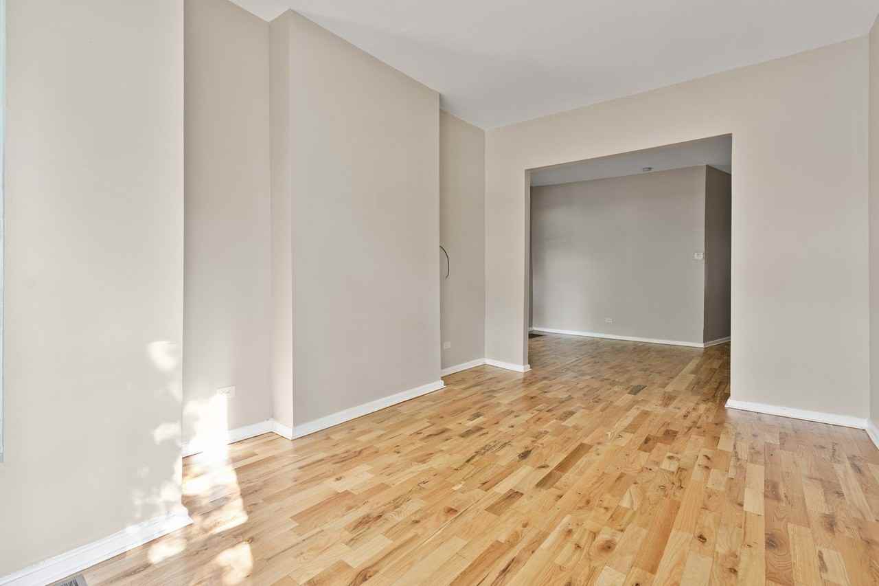 3344 W Fulton Blvd #1 - Photo 4 of 18
