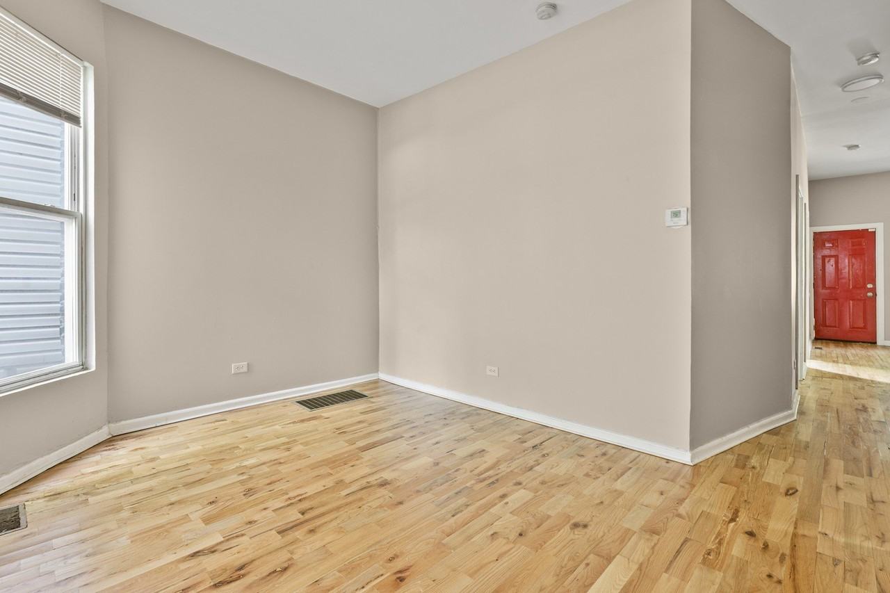 3344 W Fulton Blvd #1 - Photo 6 of 18