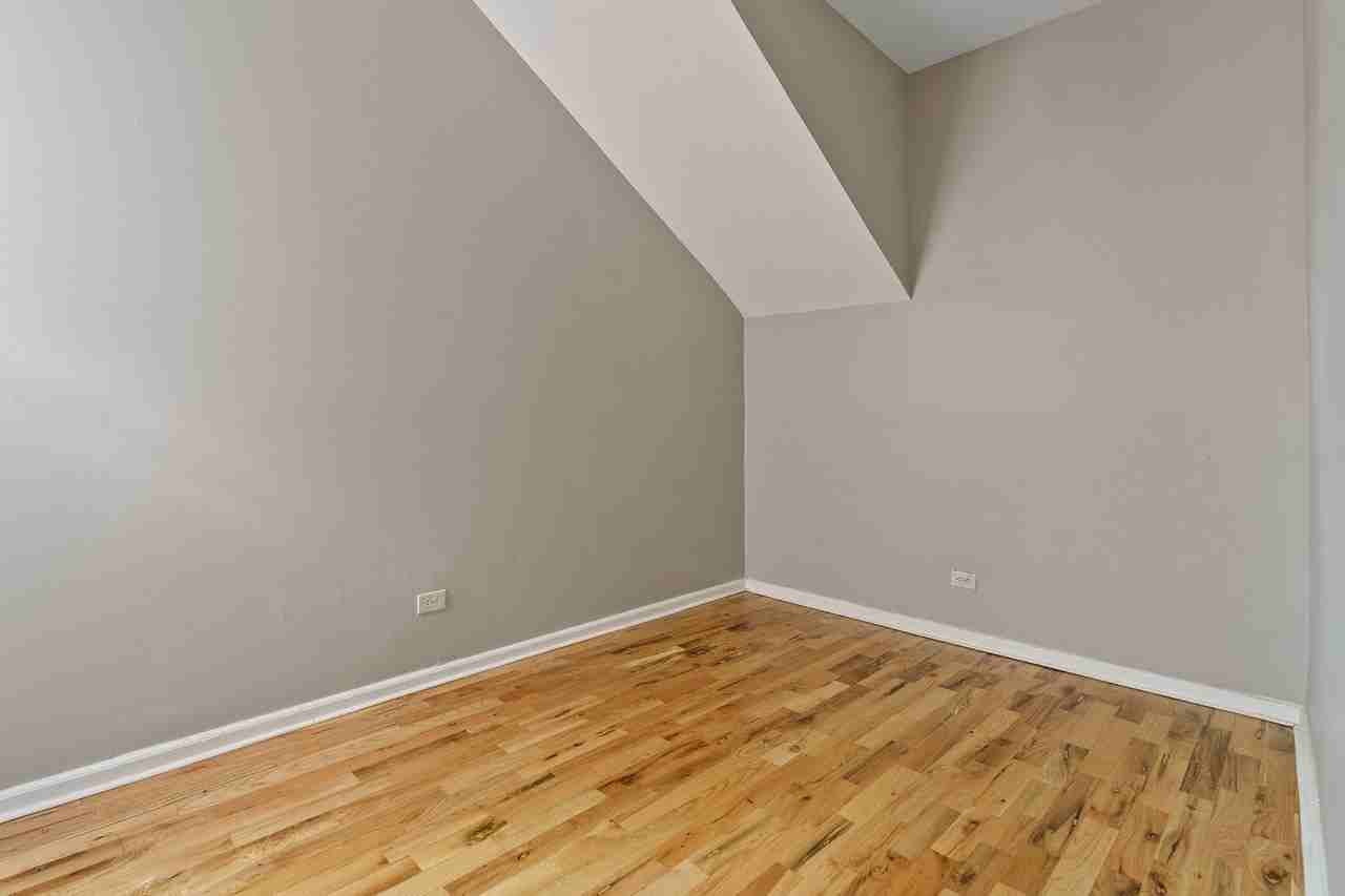 3344 W Fulton Blvd #1 - Photo 7 of 18