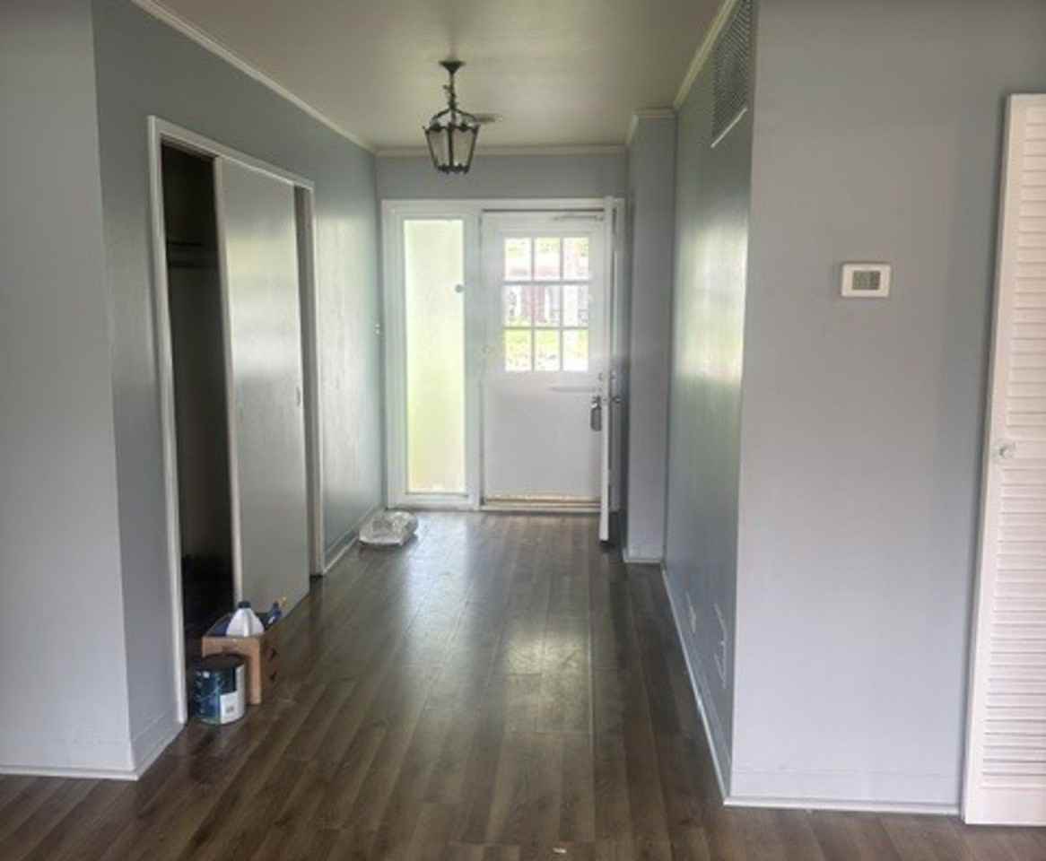 353 Westgate Dr - Photo 4 of 21