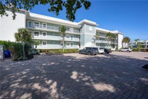 featured image of 1120 Little Neck Ct #E40
