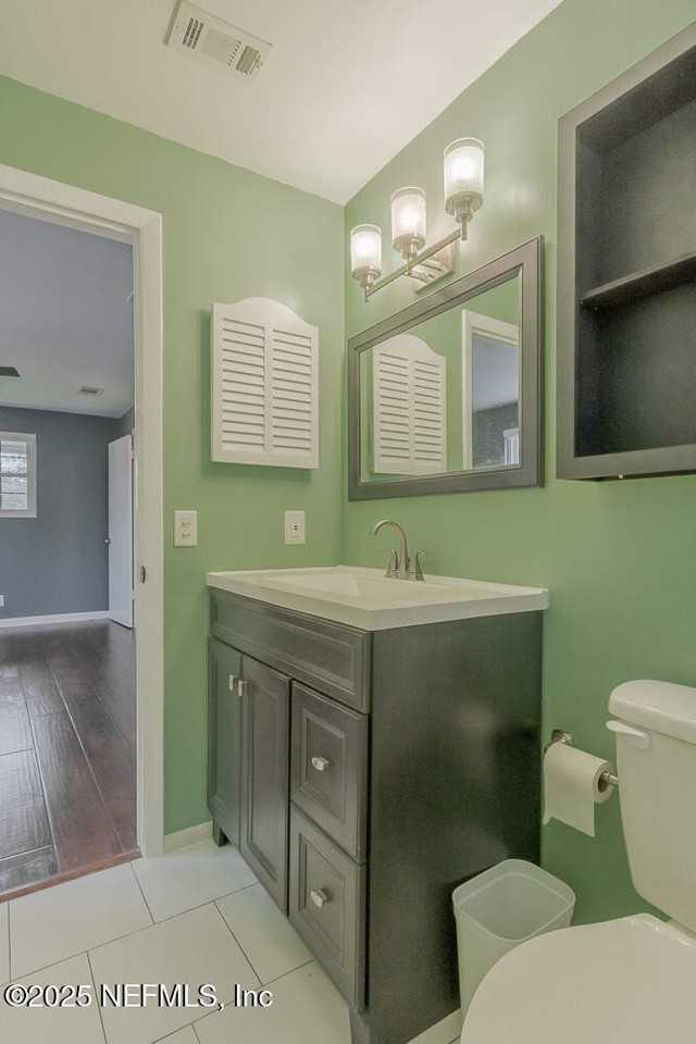 5044 Somersby Rd - Photo 7 of 48