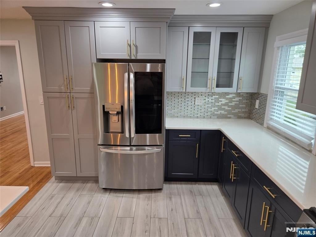689 Gates Ter - Photo 3 of 20