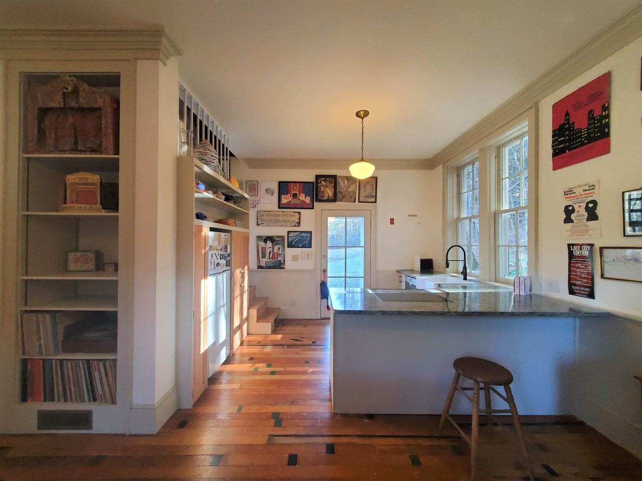 2063 Houghtonville Rd - Photo 2 of 6