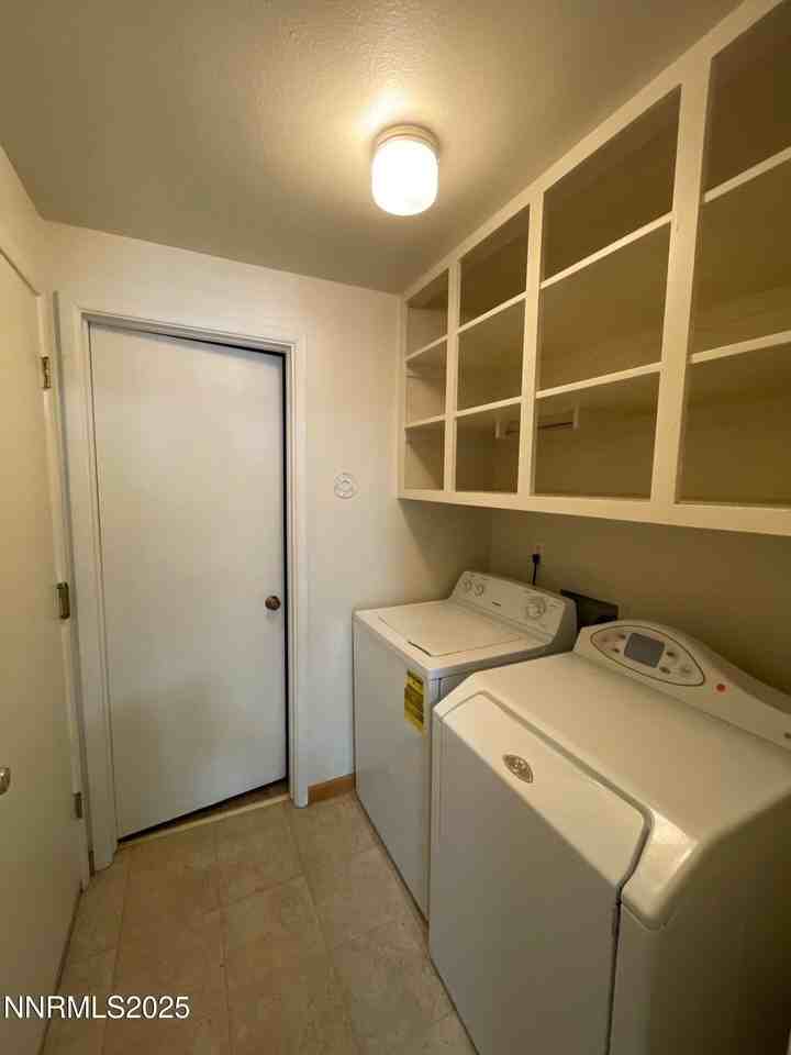 2341 Rock Blvd - Photo 7 of 12