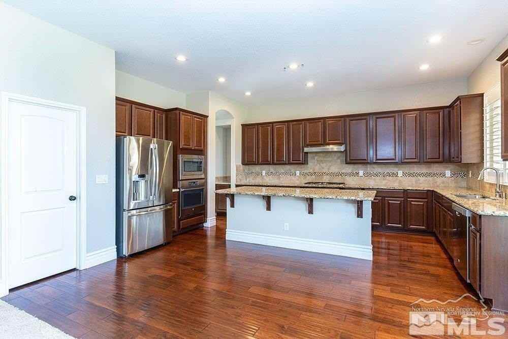 4671 Jacmel Ct - Photo 3 of 11