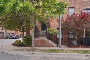 featured image of 726 S Owasso Ave #B