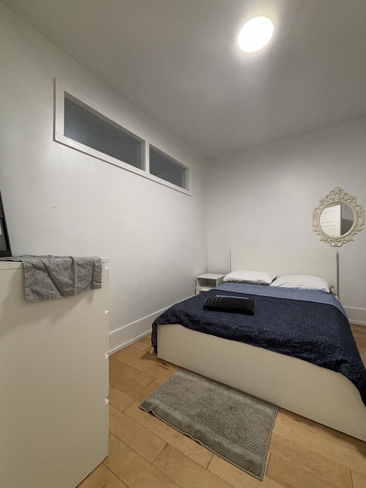 4225 Rue Saint-Urbain - Photo 4 of 12