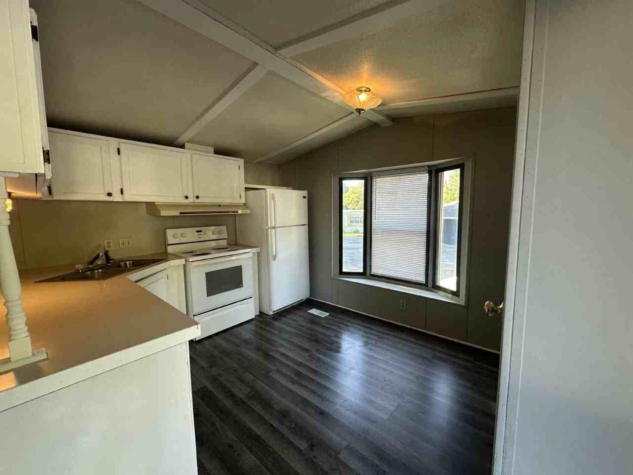 1216 S Bloomington St #50 - Photo 5 of 5
