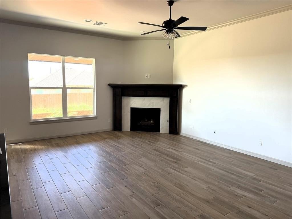 12724 NW 142nd Street - Photo 6 of 11
