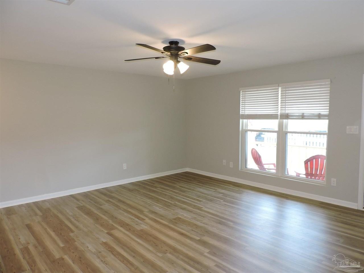 3236 Santa Rosa Dr - Photo 4 of 23