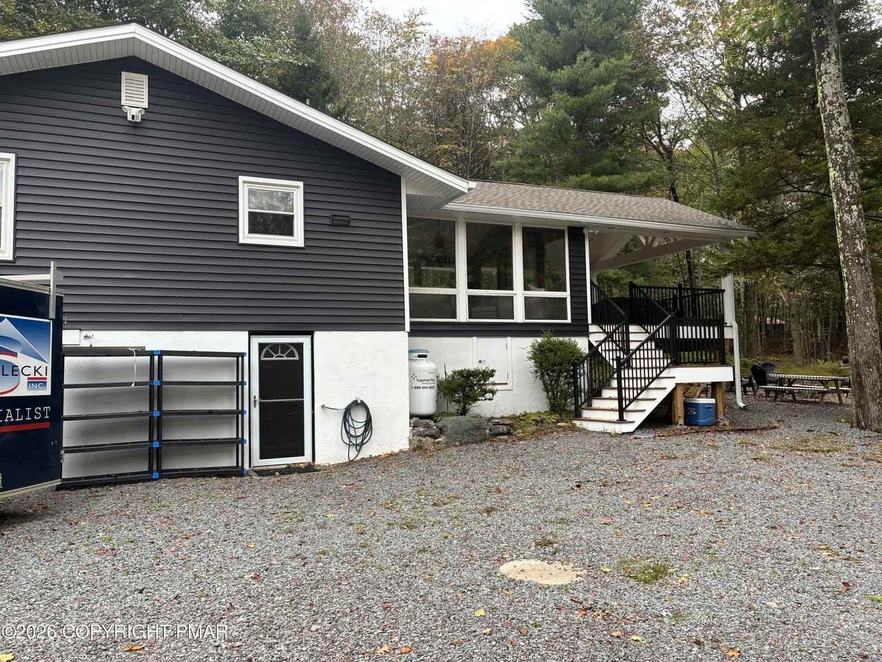 181 Marthas Ln - Photo 2 of 39