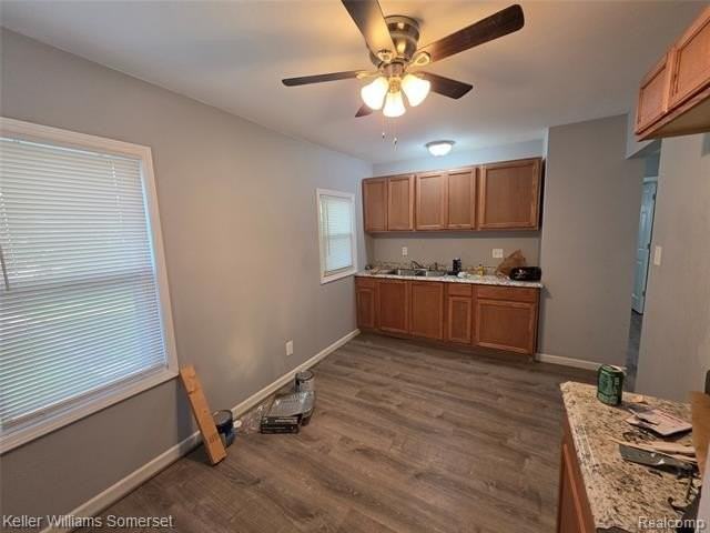 16898 Lilac St - Photo 3 of 8