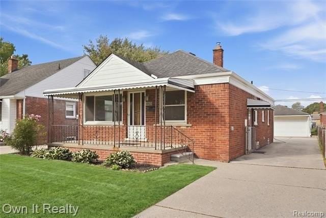 6943 Colonial St - Photo 3 of 33
