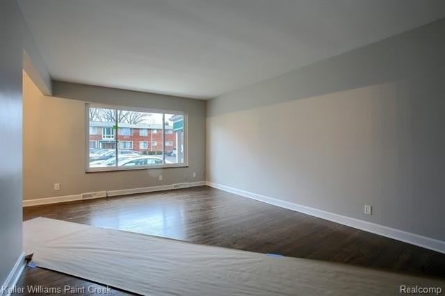 347 N Eton St #20 - Photo 2 of 19