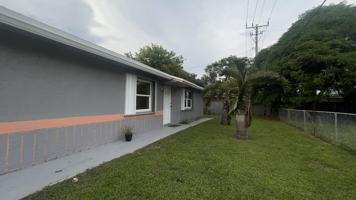 featured image of 2691 Nw 8th St