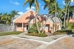 1205 Crystal Way #D - Photo 1 of 1