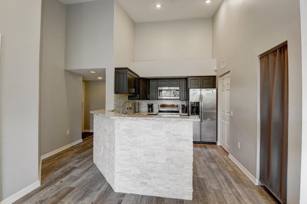 1223 Villa Cir - Photo 2 of 47