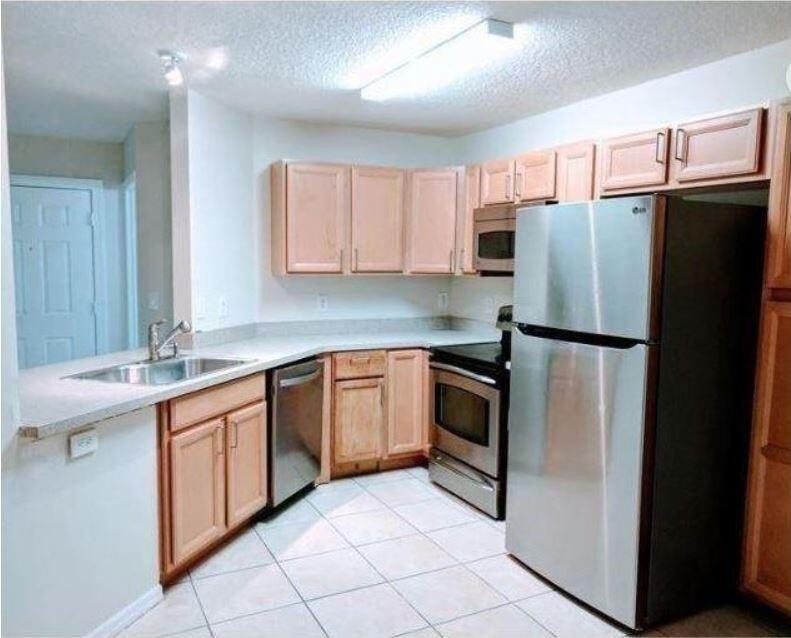 3995 W Mcnab Rd #B103 - Photo 2 of 15