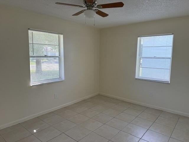 4839 Gulfstream Rd - Photo 7 of 13