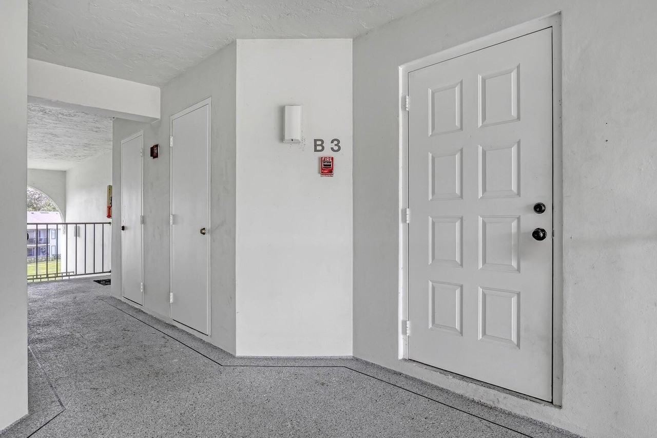 3612 Alder Dr #B3 - Photo 3 of 20