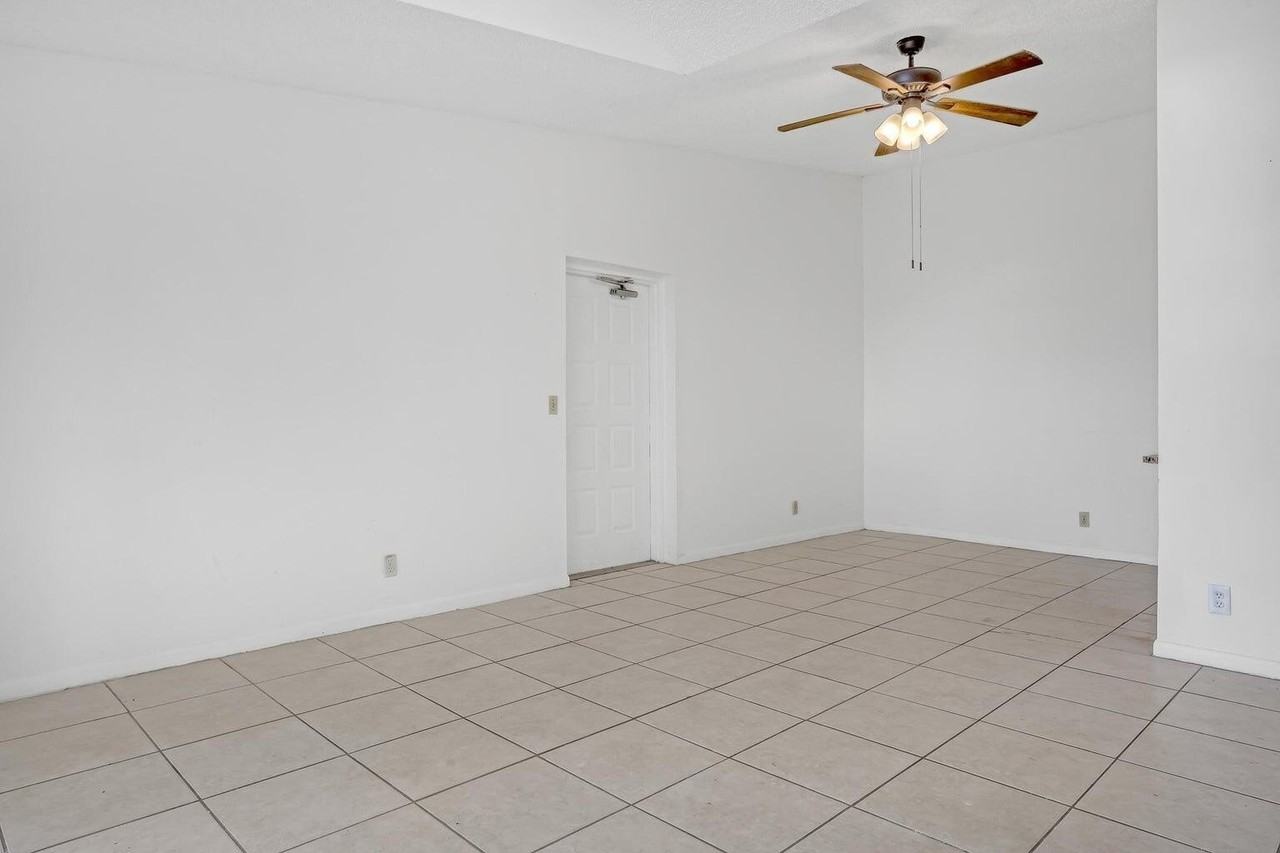 3612 Alder Dr #B3 - Photo 5 of 20