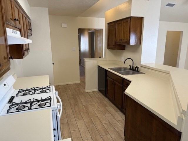 2715 Selman Dr - Photo 6 of 15