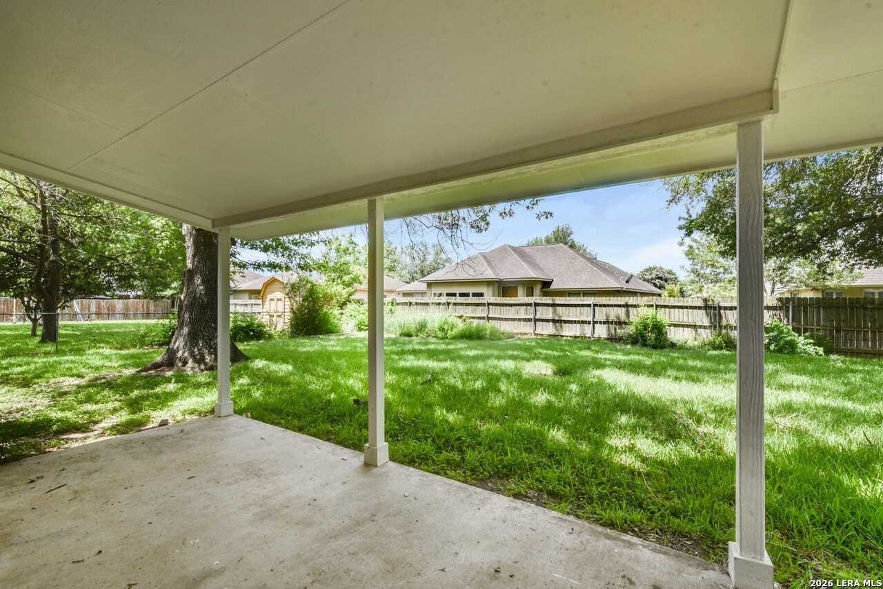 212 Galvin Dr - Photo 2 of 17