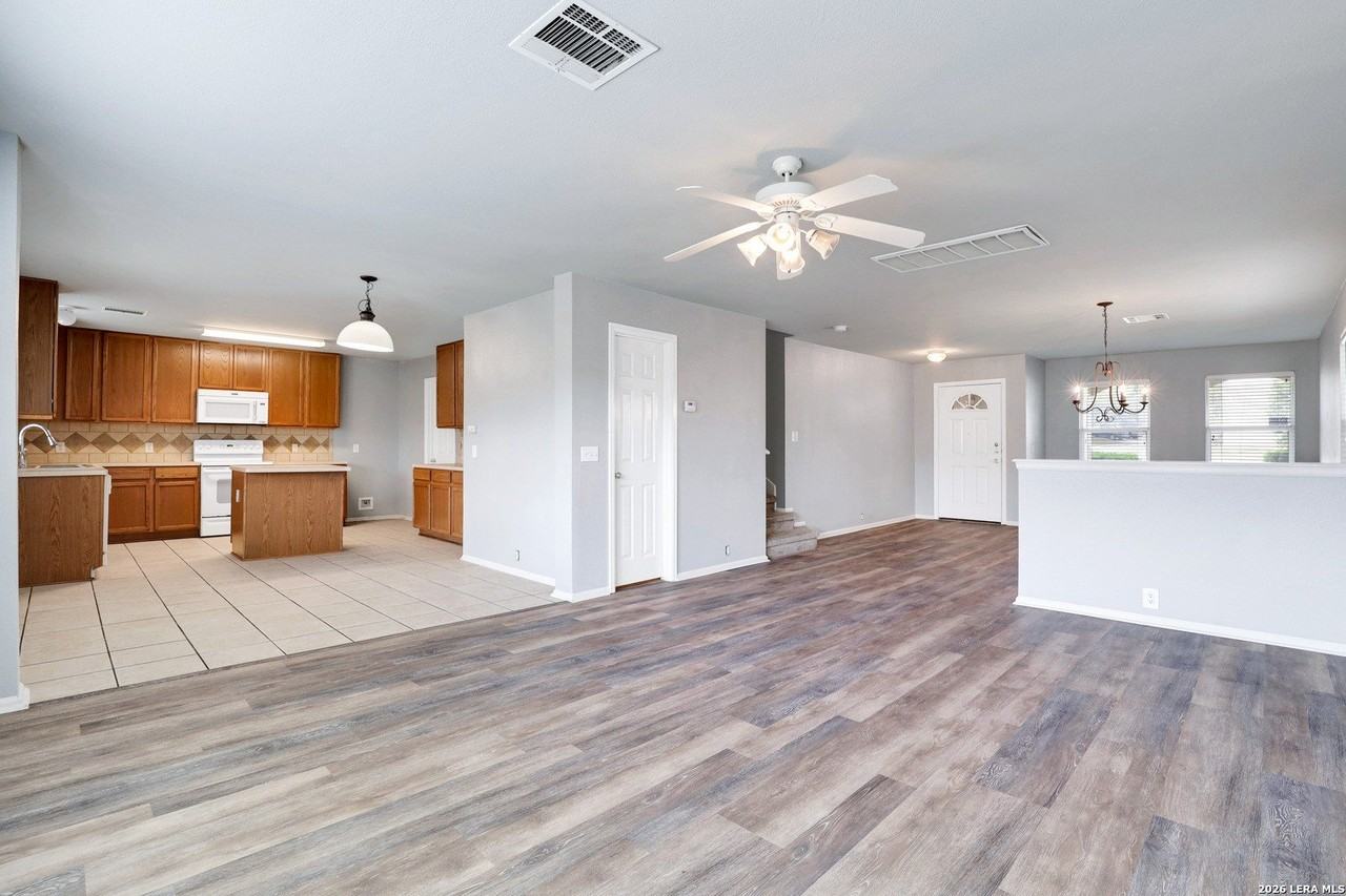 9510 Hanover Cv - Photo 7 of 27