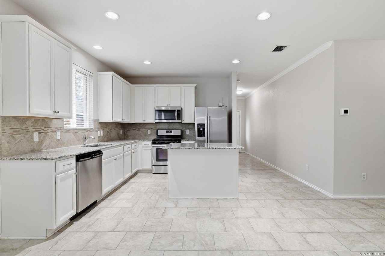 14003 Laurel Br - Photo 5 of 27