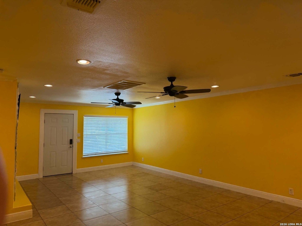 5551 Knoll Krest Dr - Photo 6 of 21
