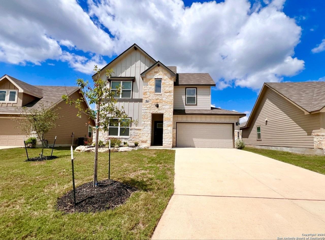 20929 Rindle Ln - Photo 2 of 48