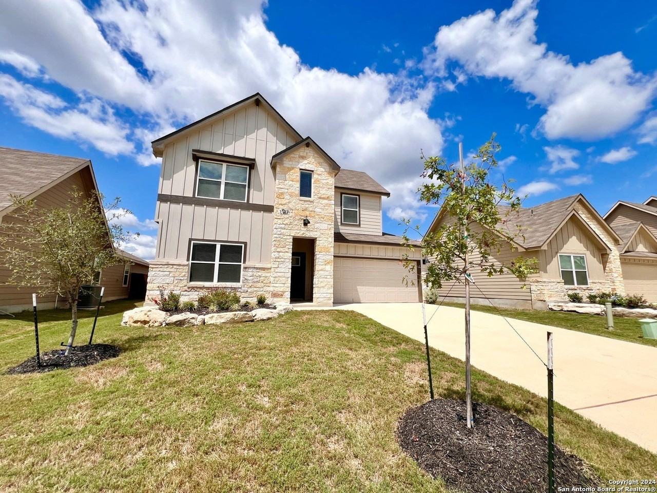 20929 Rindle Ln - Photo 4 of 48