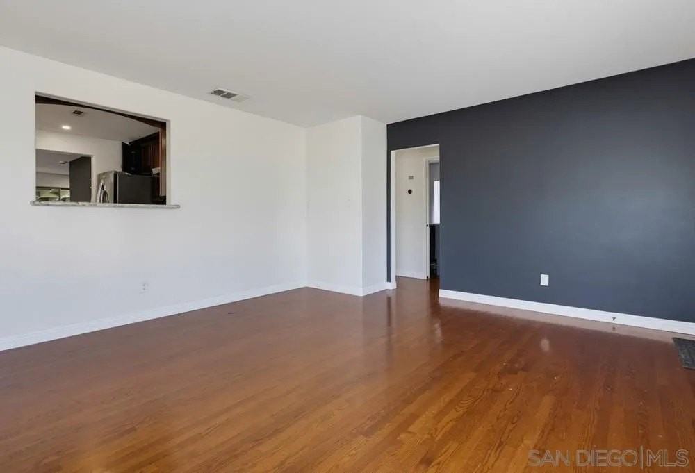 4044 Vista Grande Dr - Photo 4 of 49