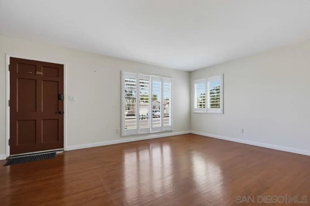 4044 Vista Grande Dr - Photo 6 of 49