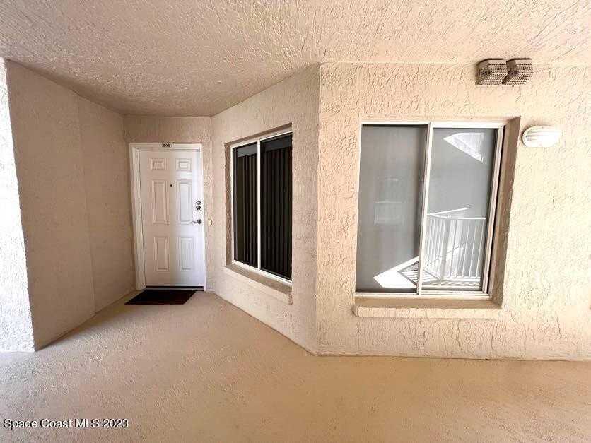 425 Buchanan Ave #205 - Photo 3 of 19