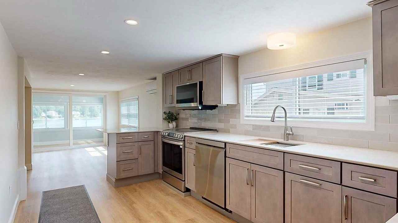 11 Pond View Way - Photo 4 of 41