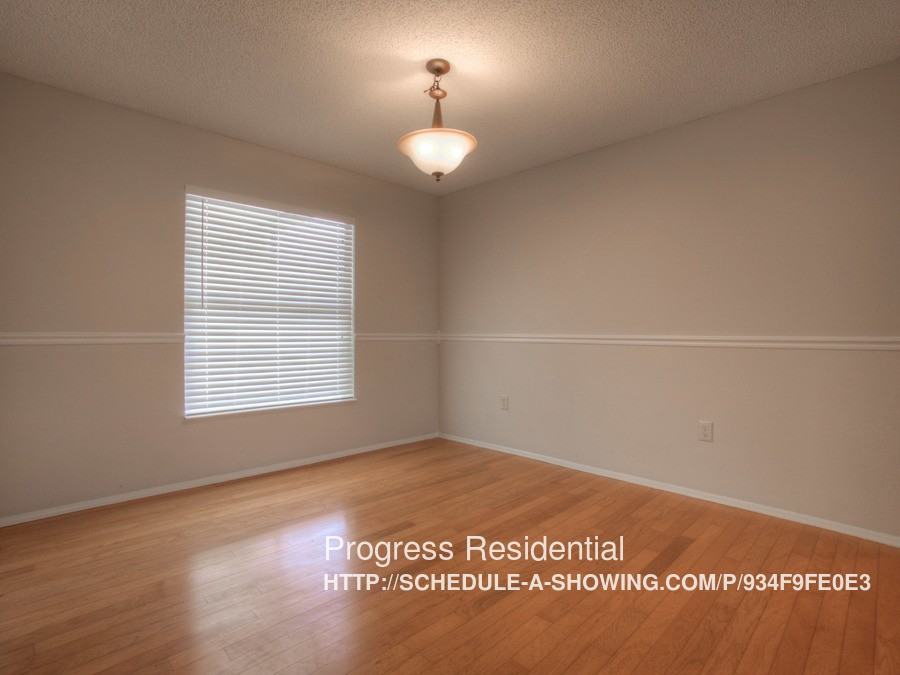 524 McArthur Ave - Photo 3 of 17