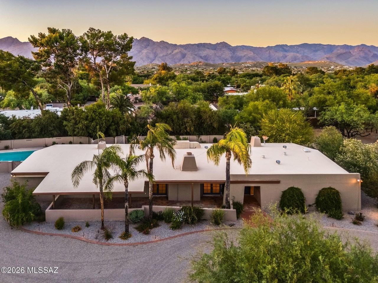 6035 E San Cristobal St - Photo 7 of 50